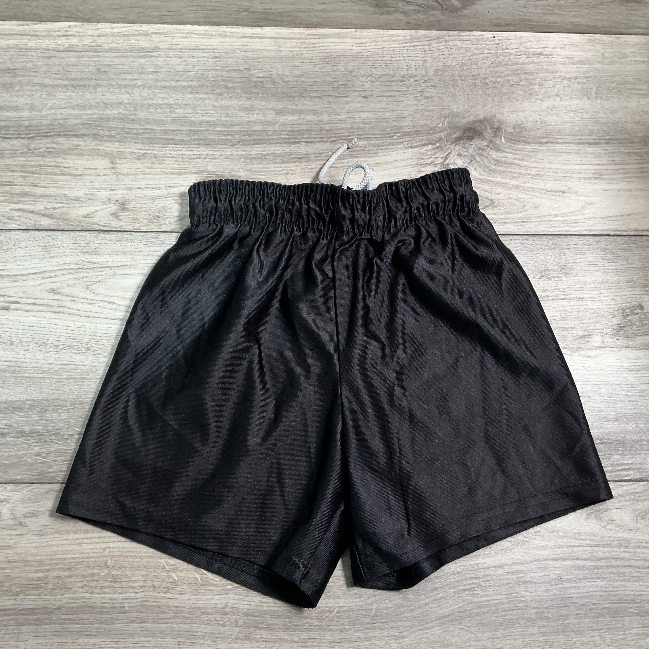 BOYS - Size 6 - Shorts