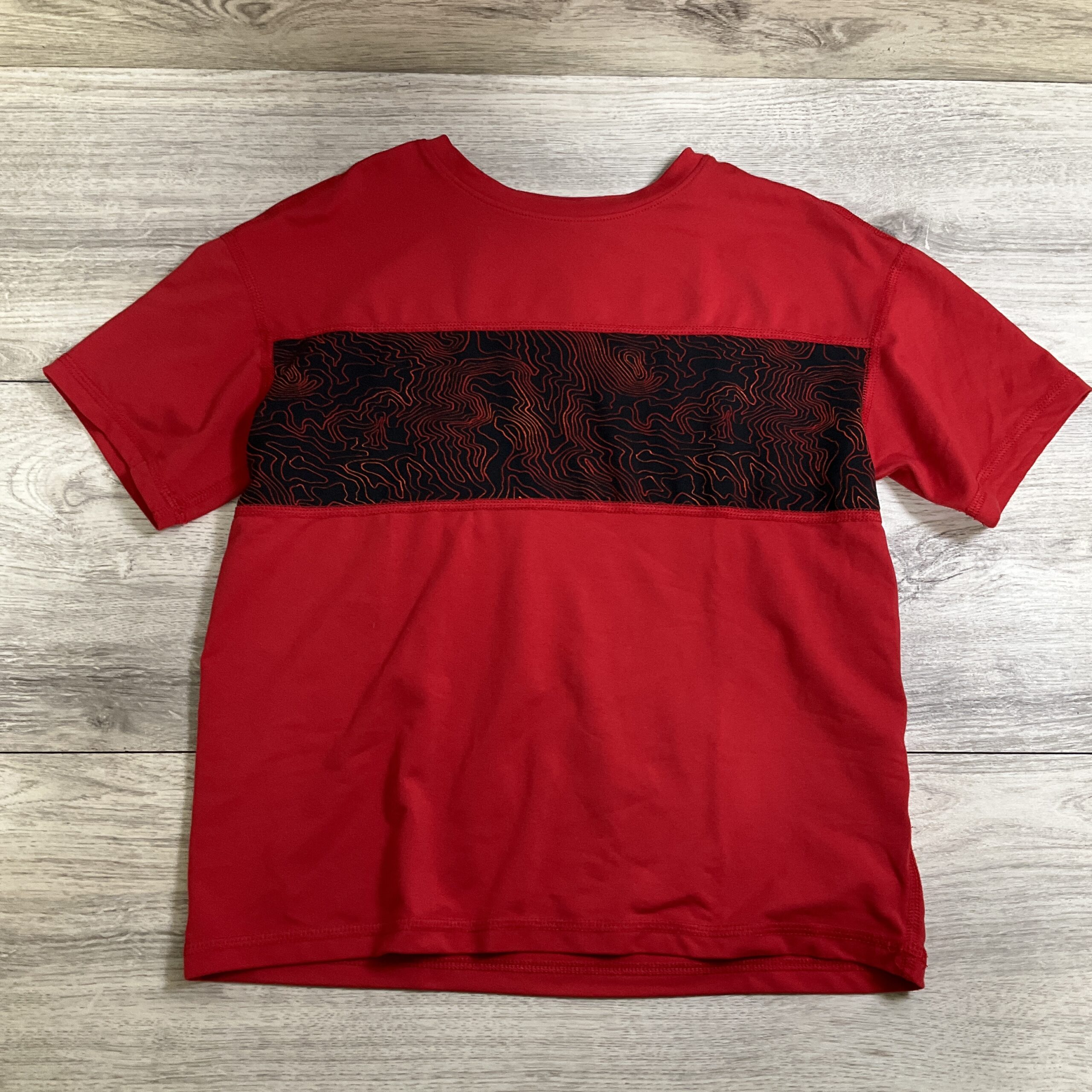 BOYS - Size 8 - Shirt