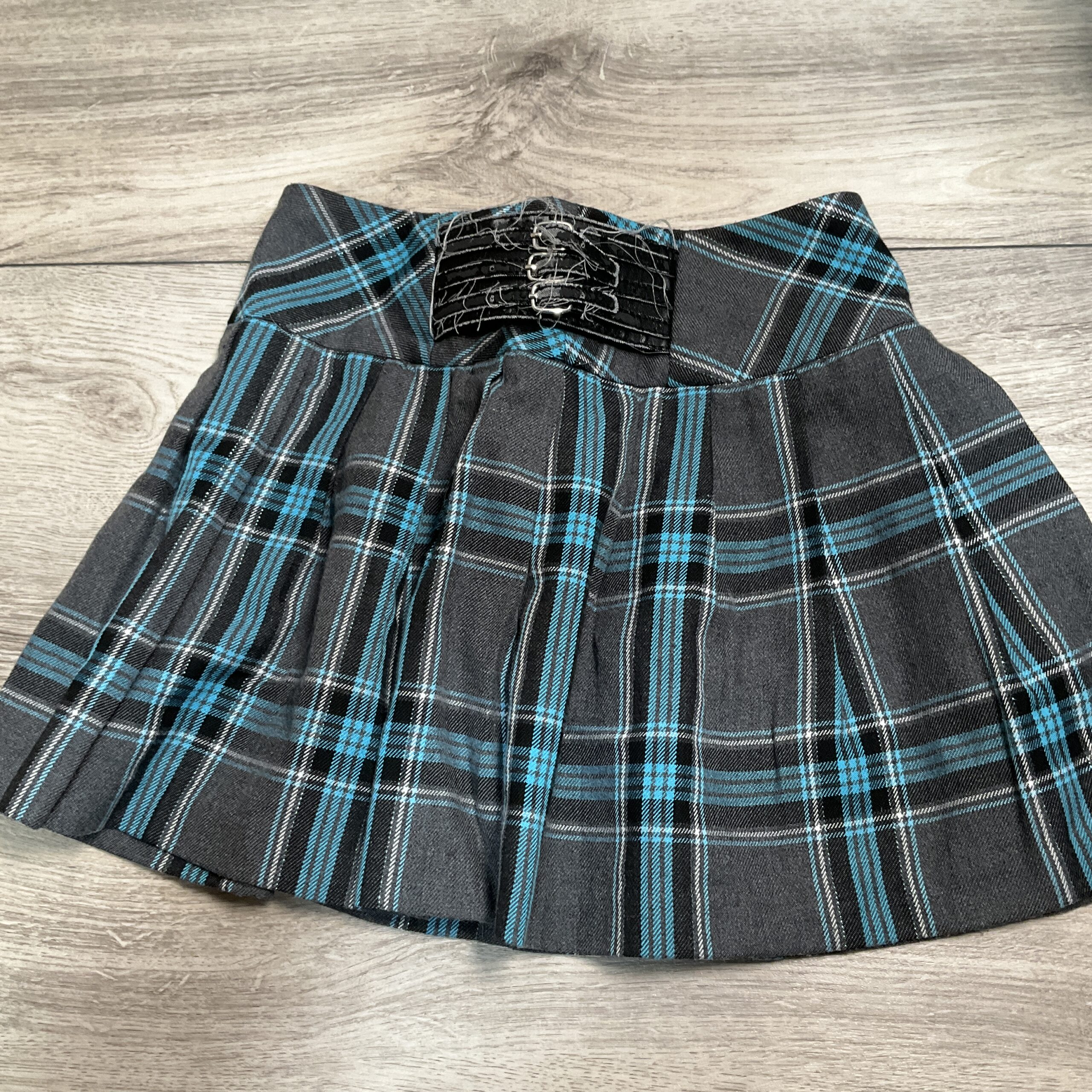 GIRLS - Size 7 - Skirt - Play Clothes Condition