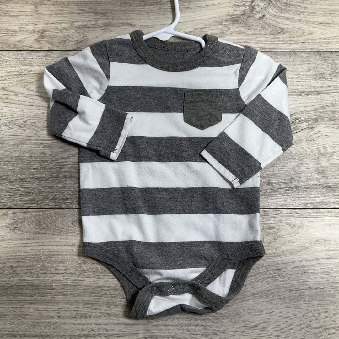 BOYS - 6/9 Month - Onesie - Play Clothes Condition