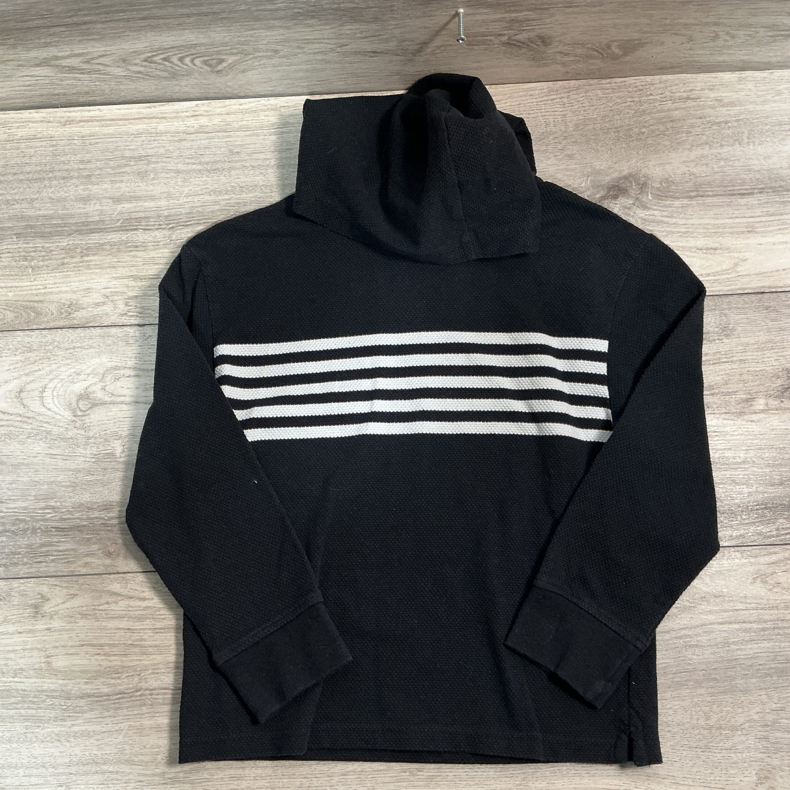 BOYS - Size 8 - Pullover