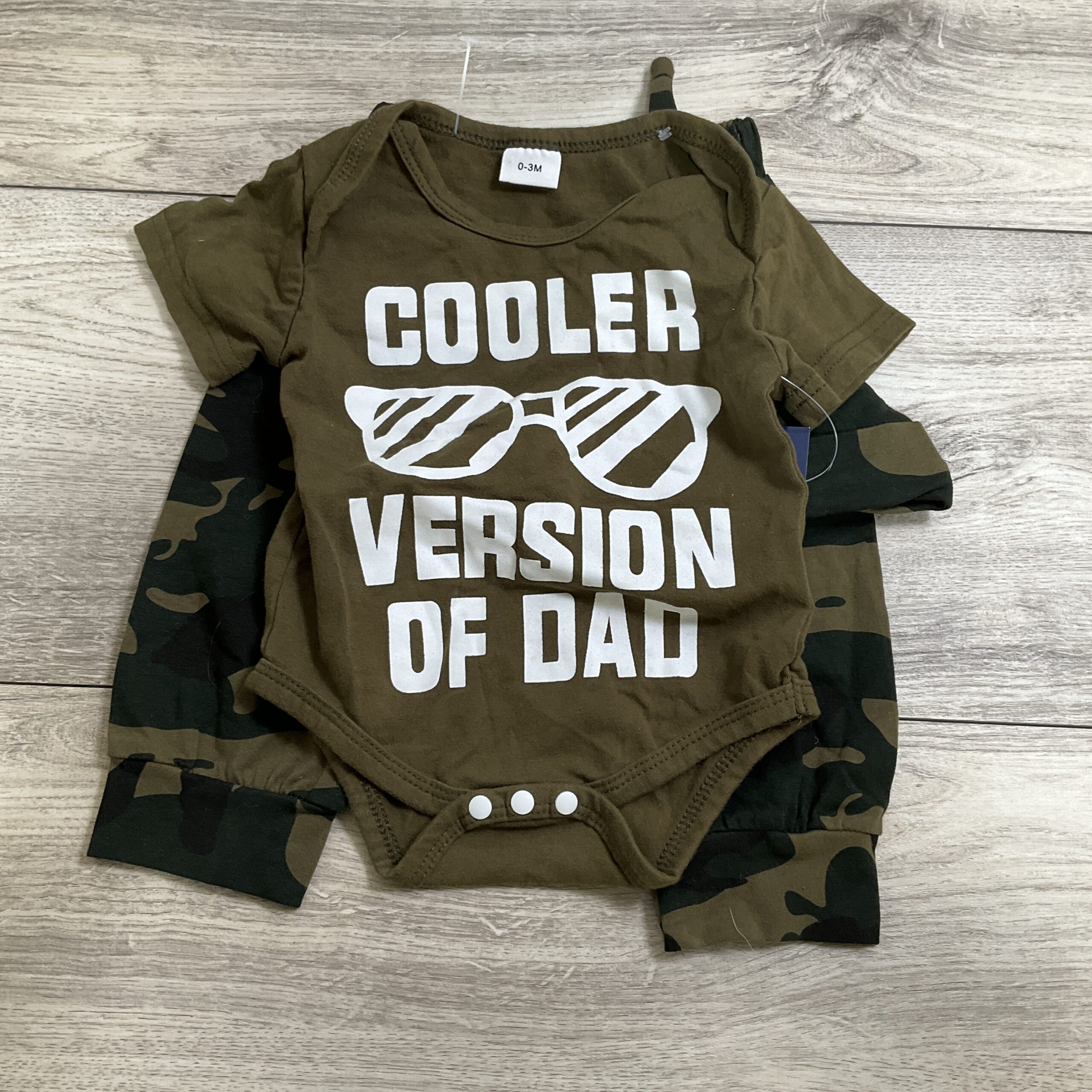 BOYS - 0/3 Month - Outfit with Hat
