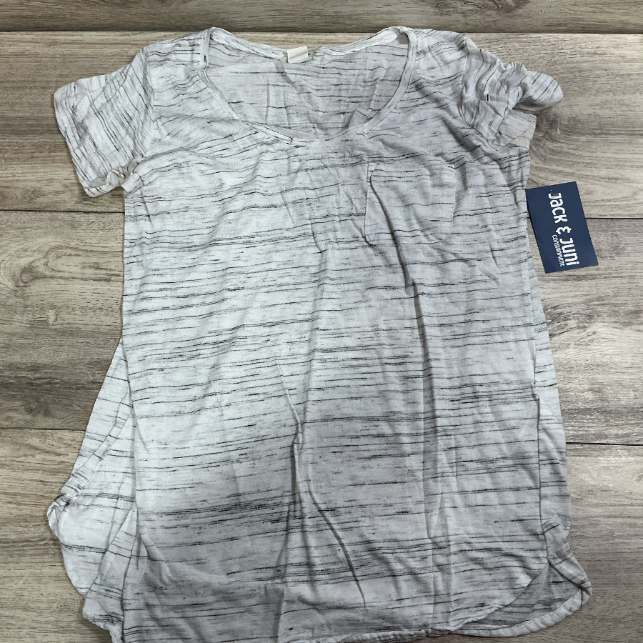 MATERNITY - Large - Shirt - Play Clothes