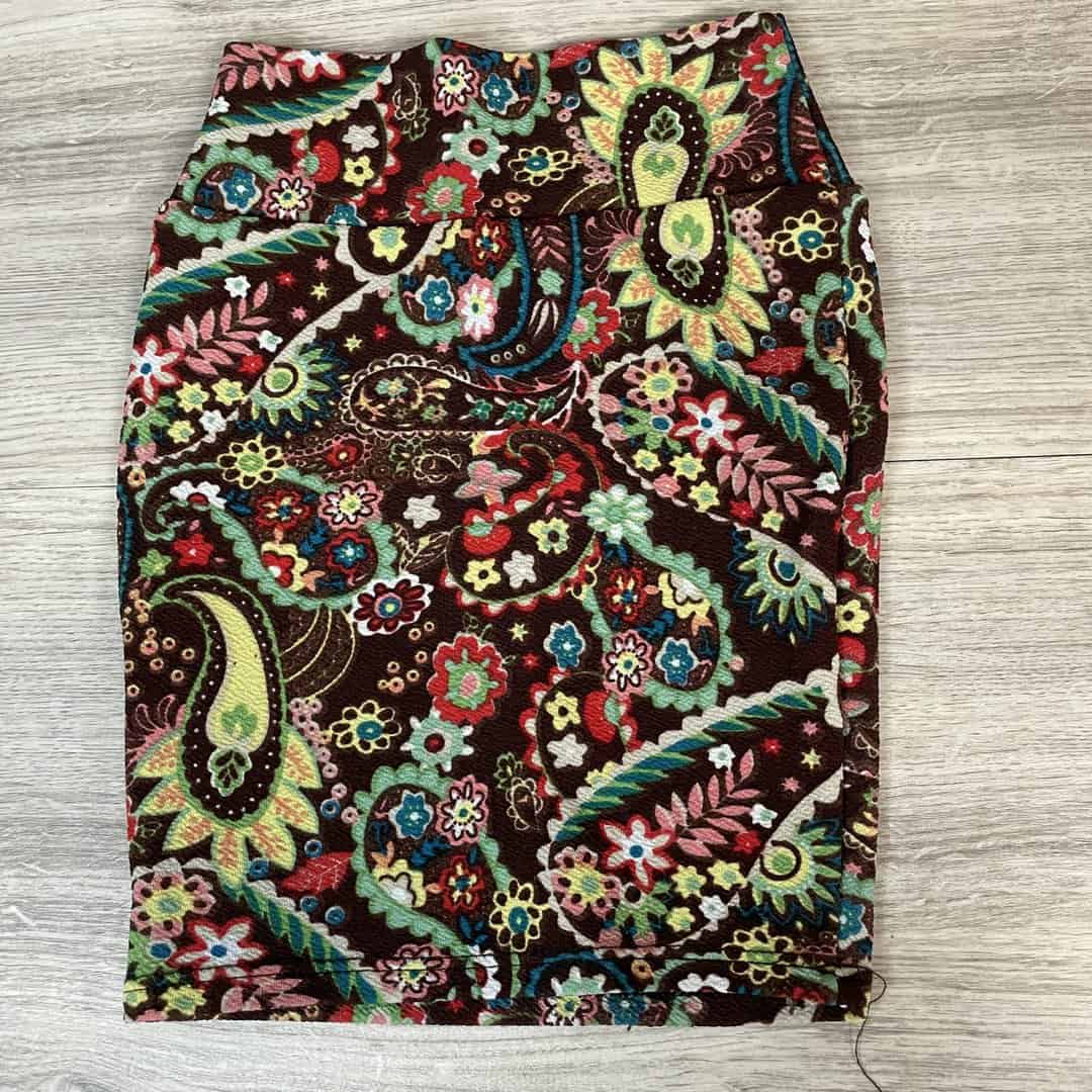GIRLS - Size 2 - Skirt