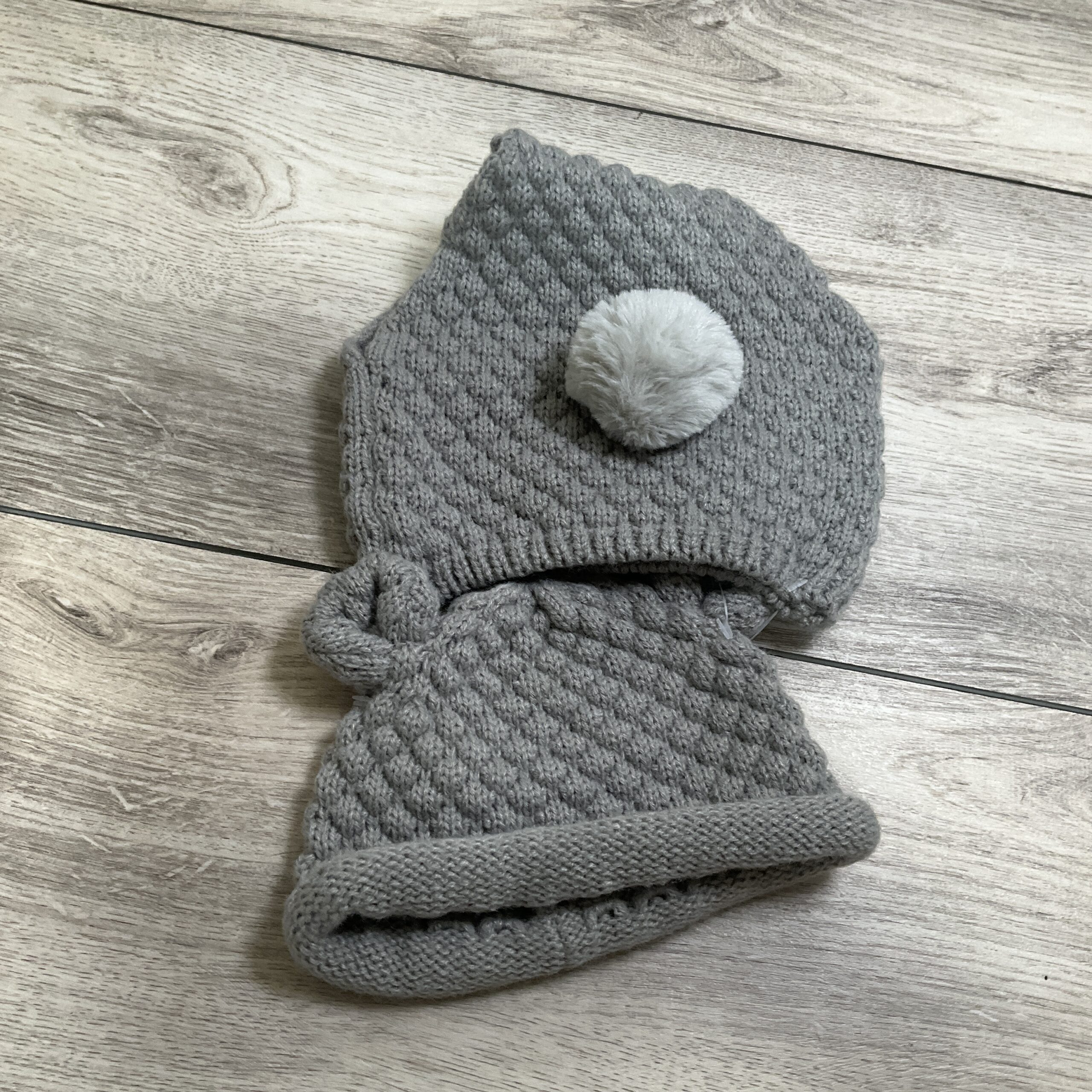 BOYS - Newborn - Bottom and Hat Set