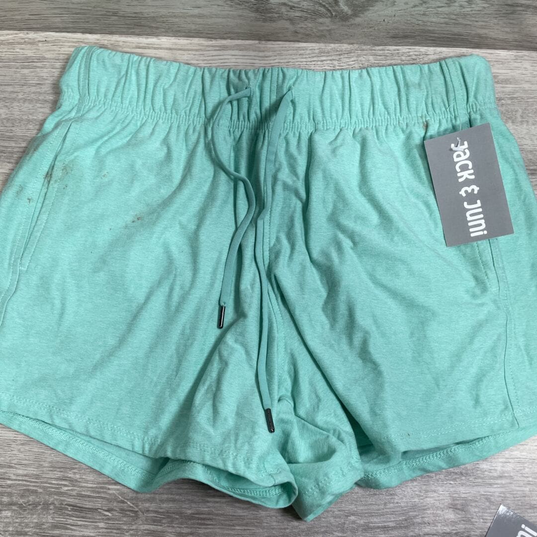 GIRLS - 8/10 - Shorts