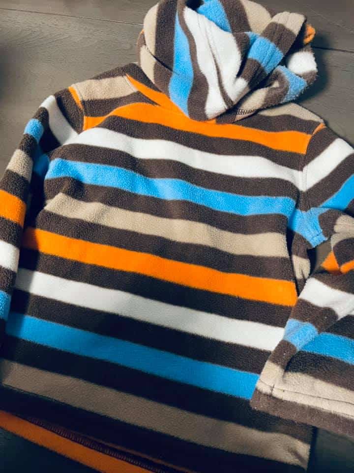 BOYS - #698 - 18 Months - Pullover