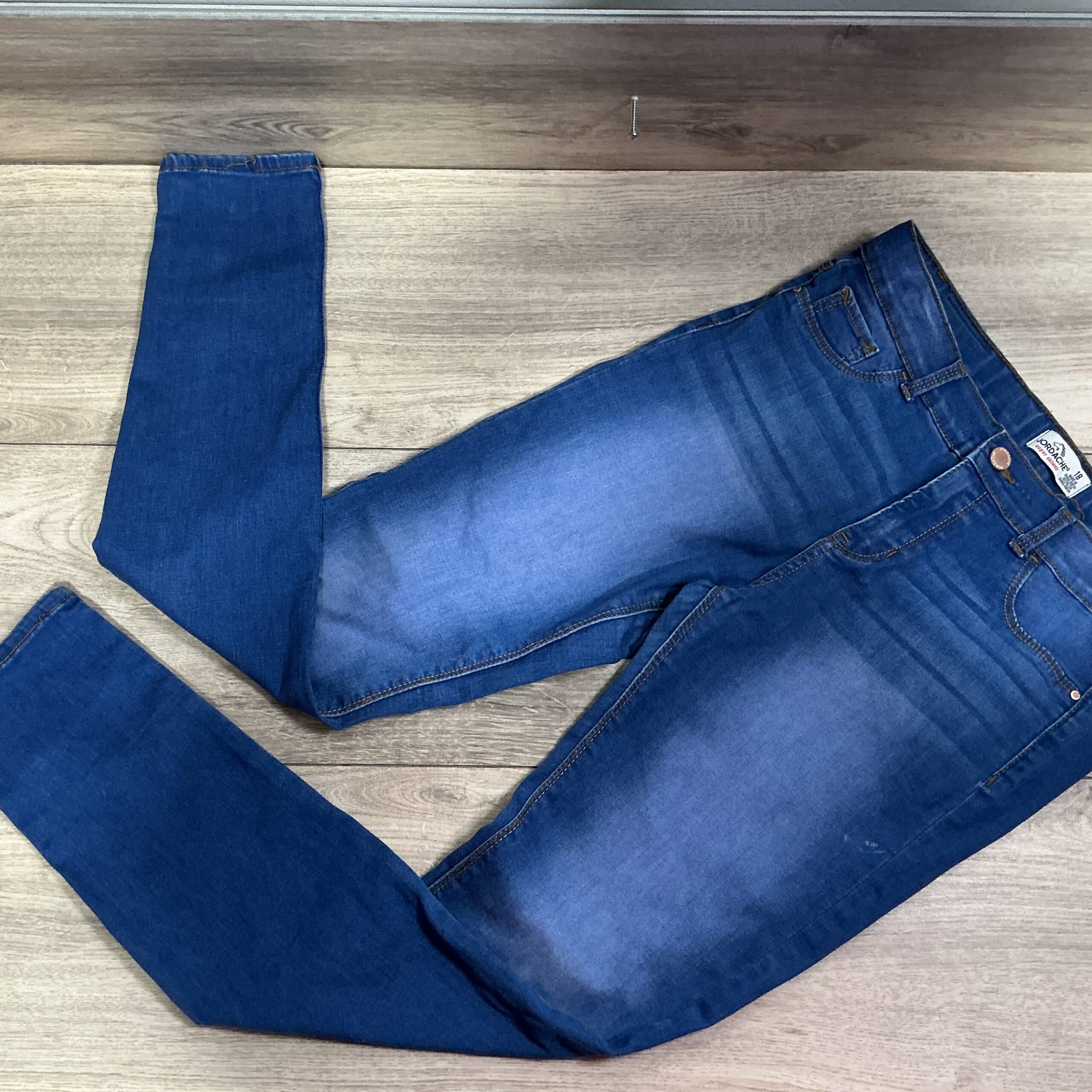 GIRLS - Size 18 - Jeans