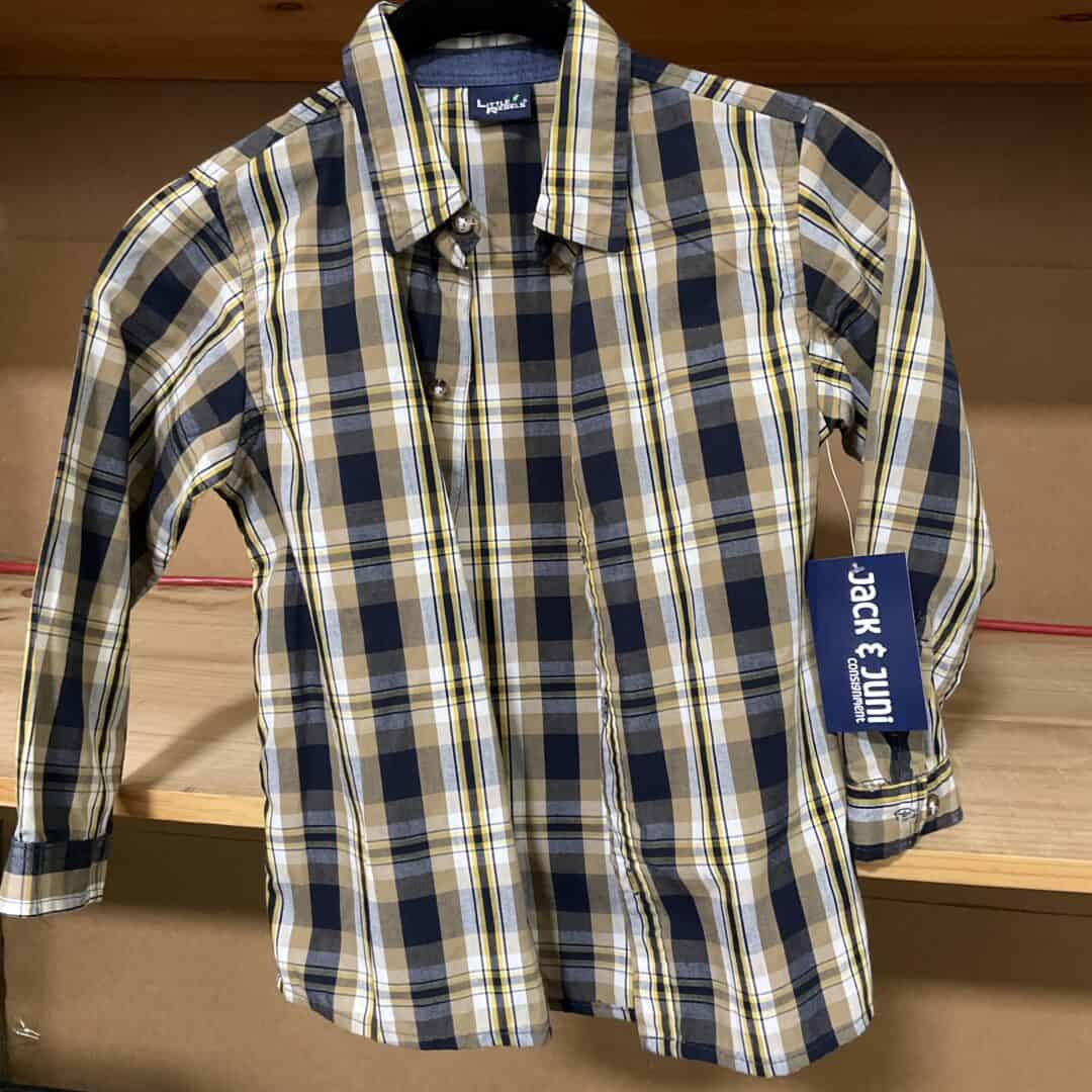 BOYS - Size 7 - Shirt