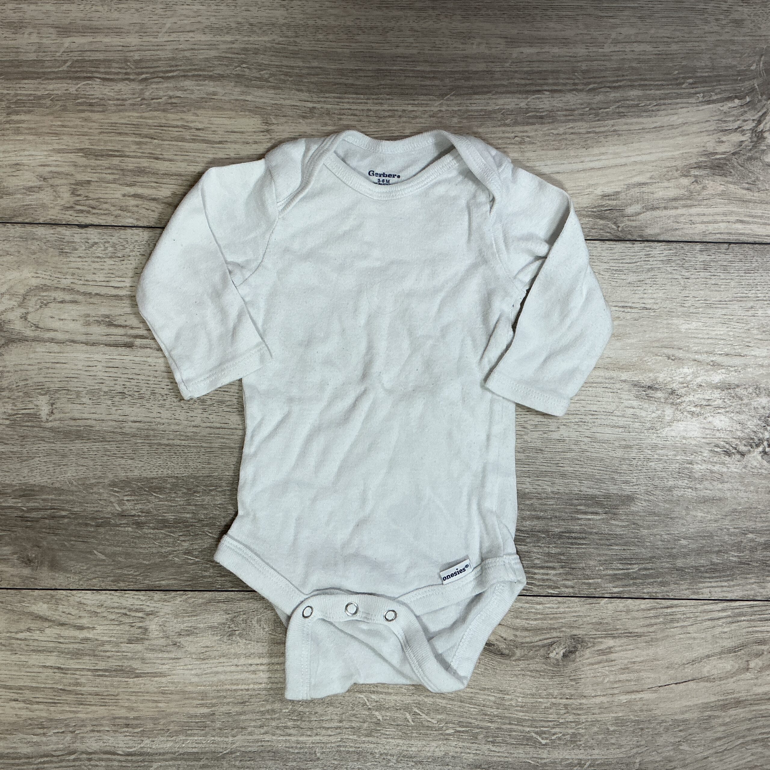 BOYS/GIRLS - 3/6 Month - Onesie - Play Clothes