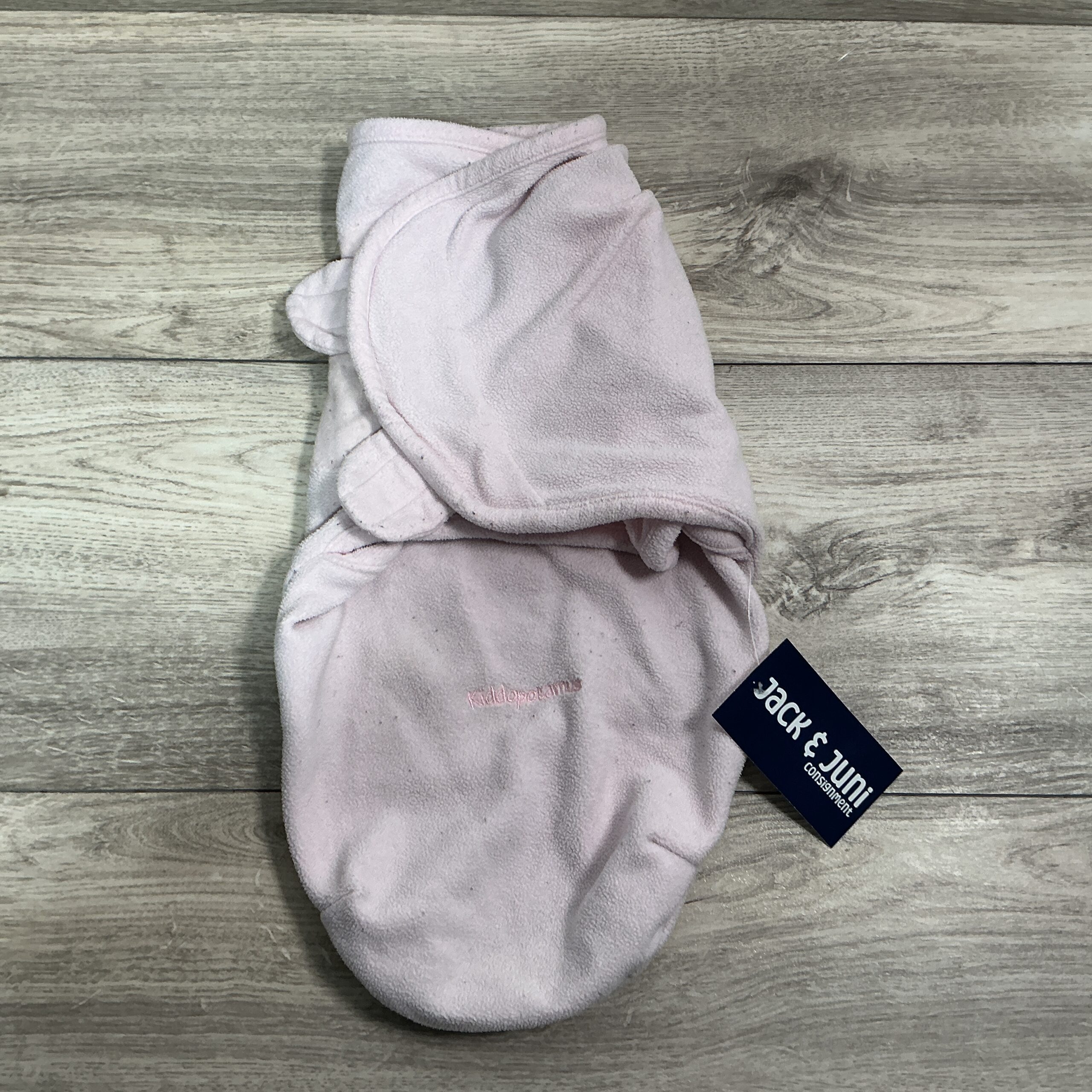 GIRLS - Swaddle - Play Clothes Condition