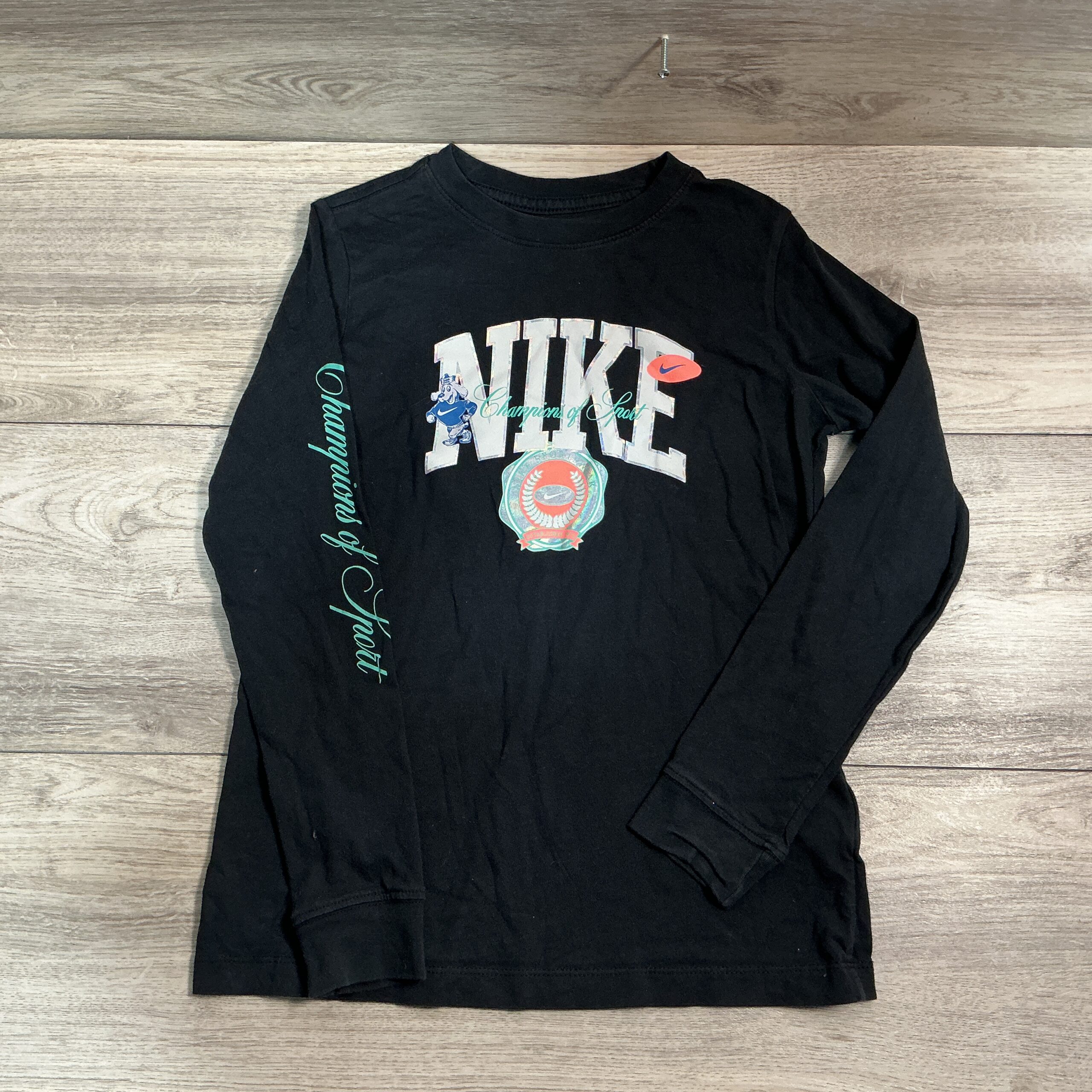 BOYS / GIRLS - 8/10 - Shirt