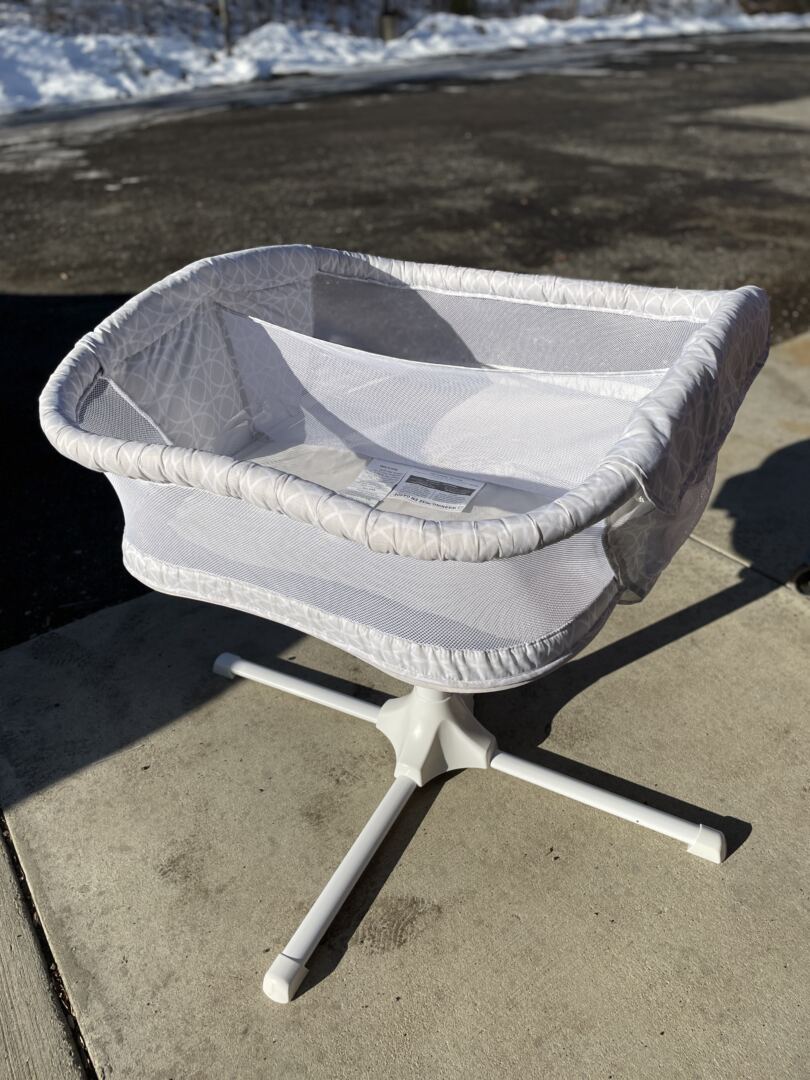 BassiNest® Twin Sleeper -- See Photos for Condition