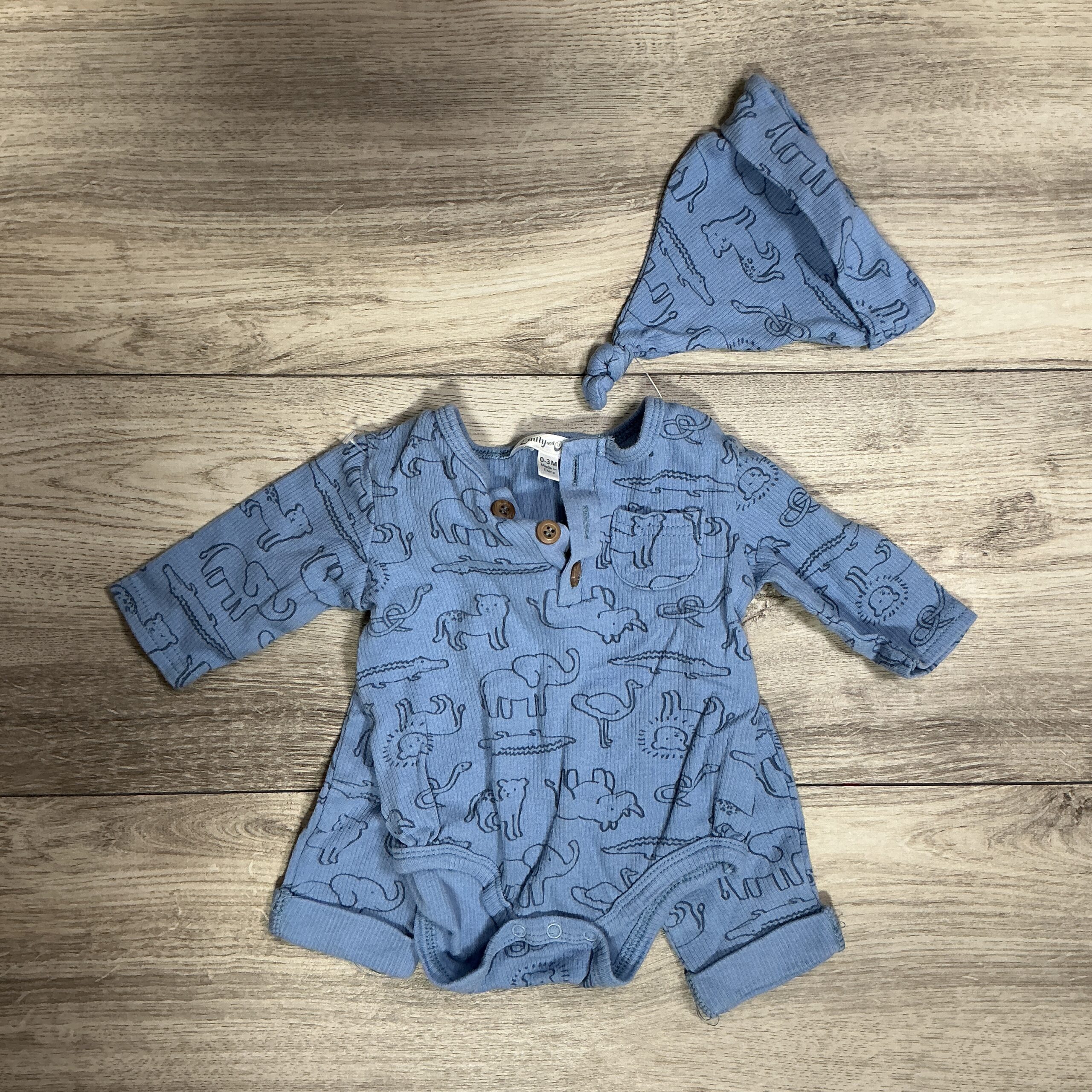 BOYS - 0/3 Month - Outfit with Hat