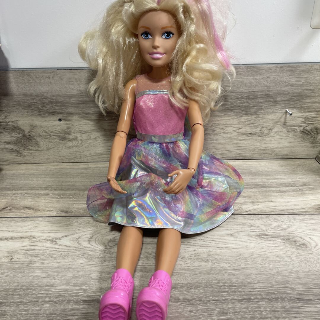 Lifesize Barbie Doll (Oversized)