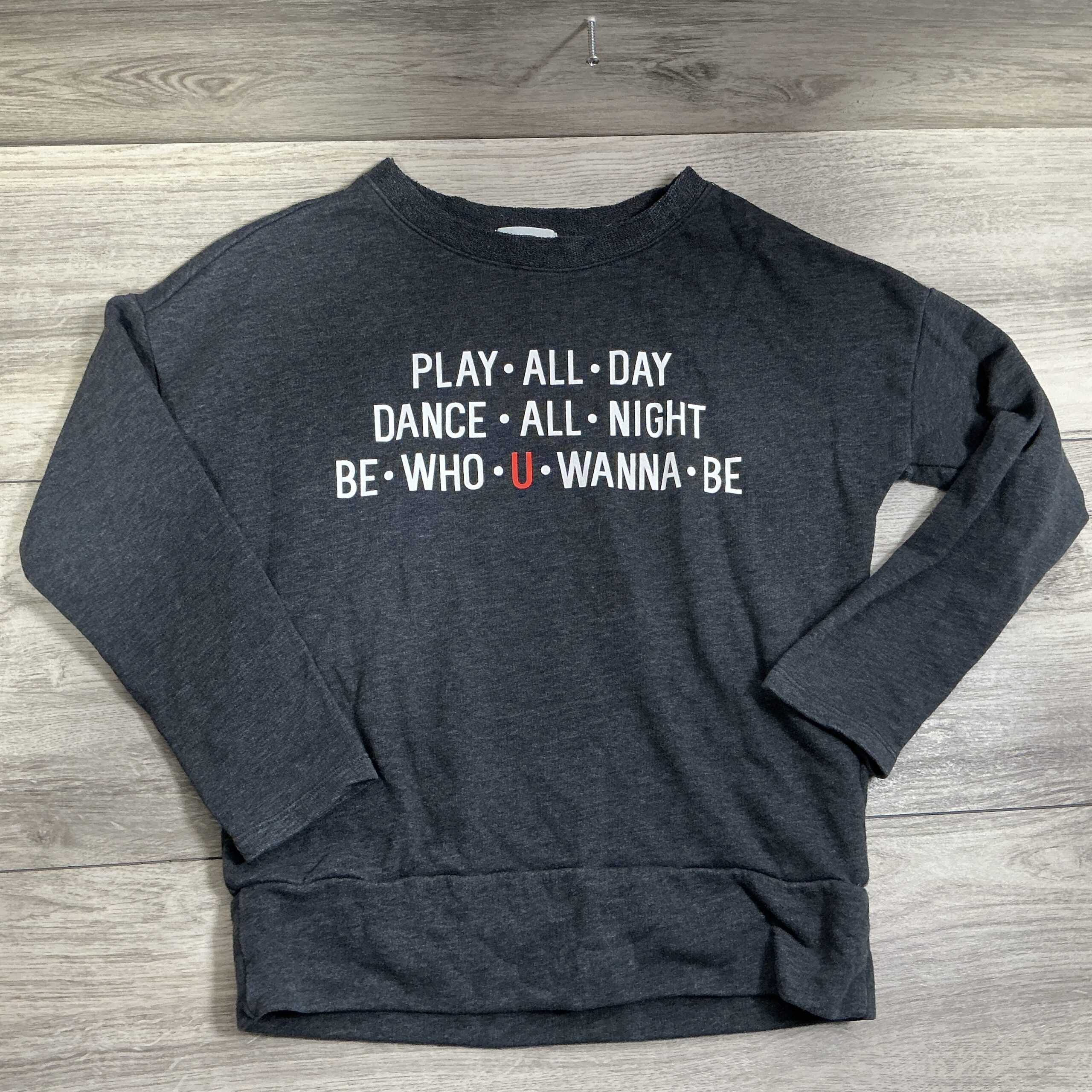 GIRLS - Size 8 - Pullover