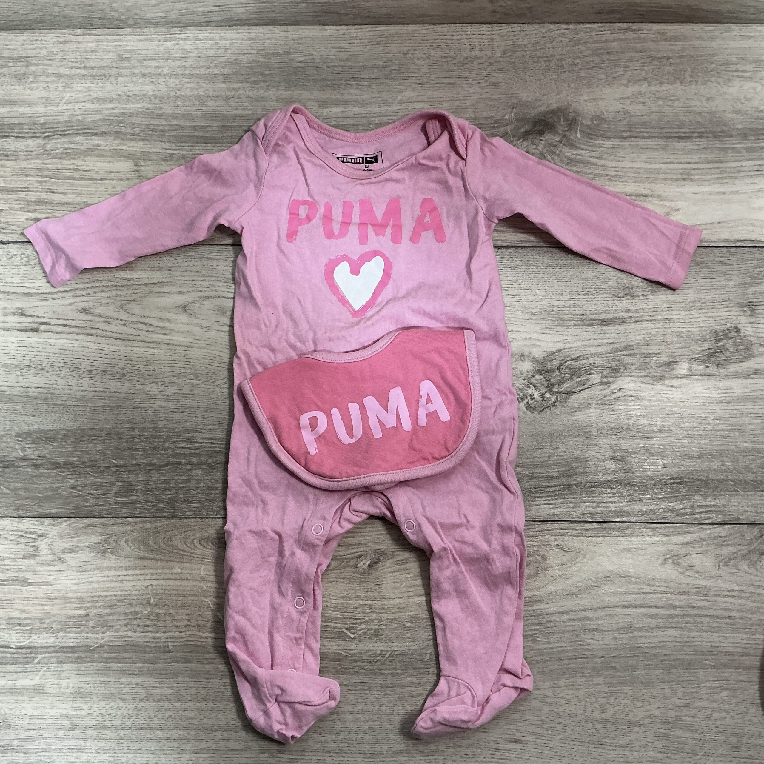 GIRLS - 0/3 Month - Sleeper and Bib