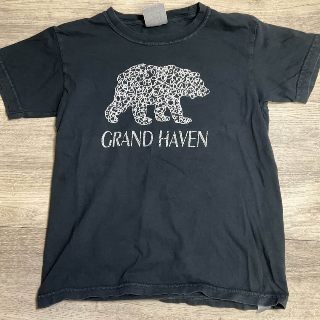 BOYS - Size 5/6 - Shirt