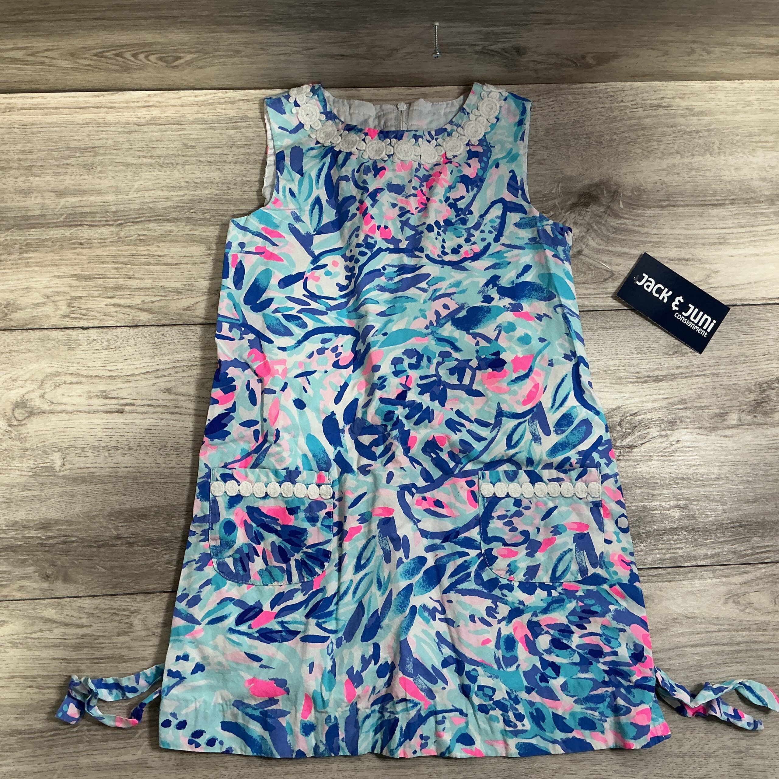 GIRLS - Size 6 - Dress