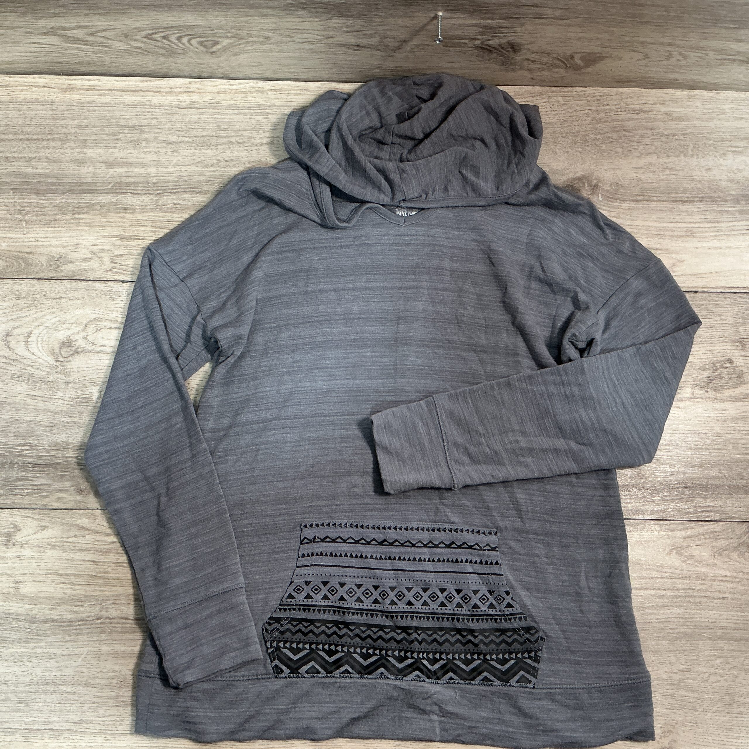 GIRLS - Size 10 - Pullover Shirt