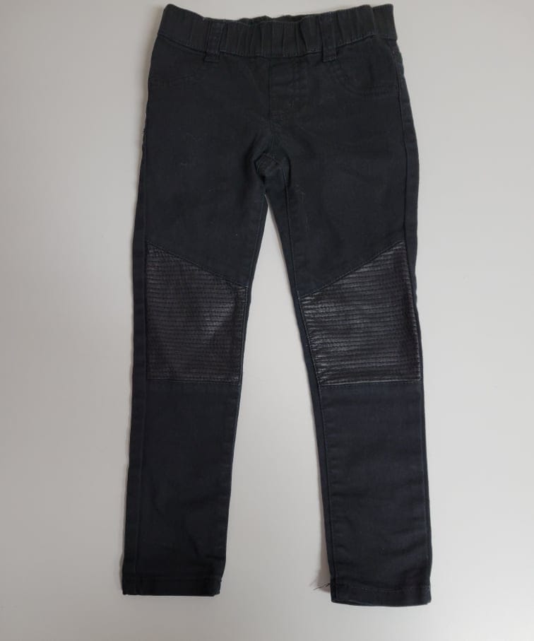 GIRLS - #1119 - Size 5 - Motto Pants
