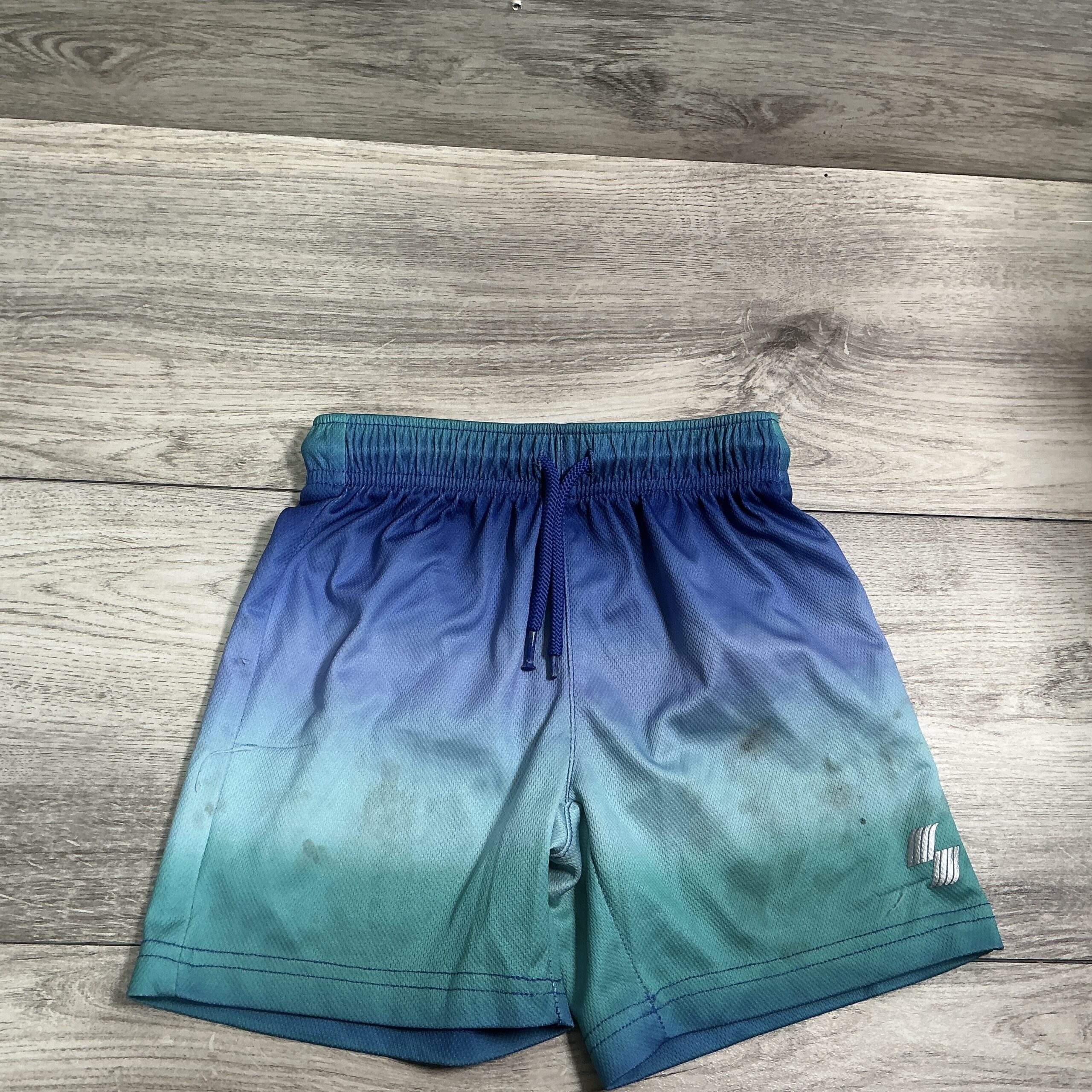 BOYS - Size 4 - Shorts - Heavy Play