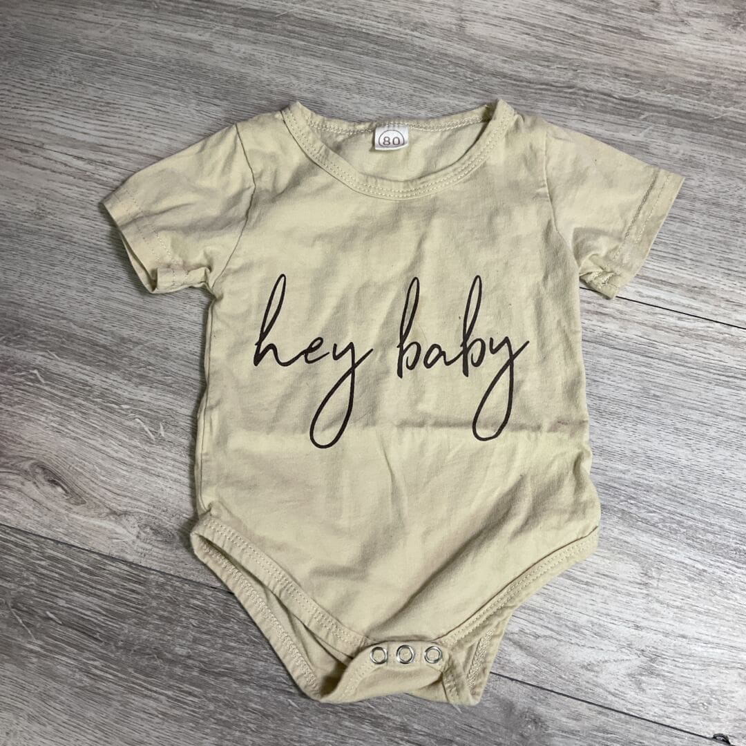 BOYS / GIRLS - 12 Months - Onesie