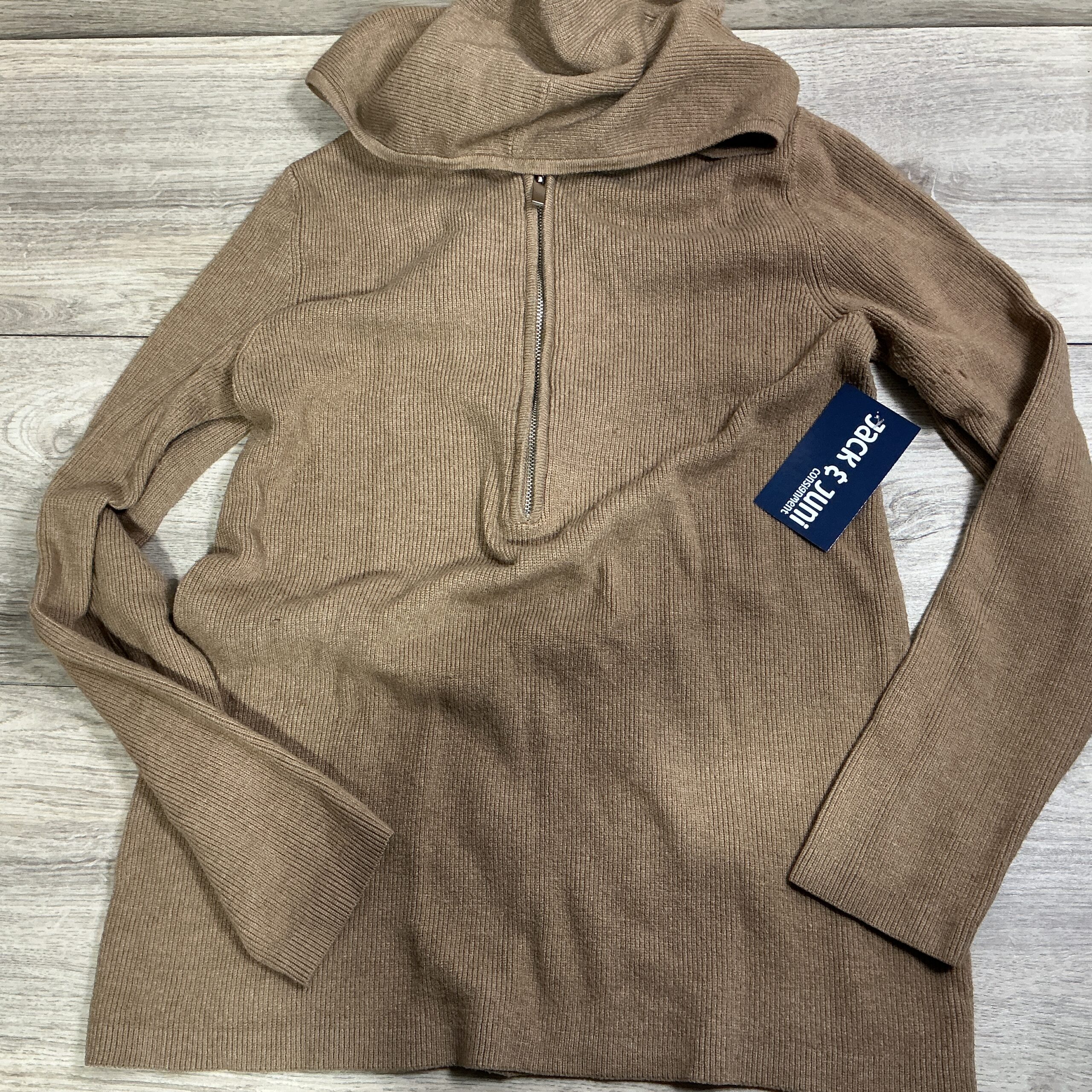 WOMENS - Small - Pullover