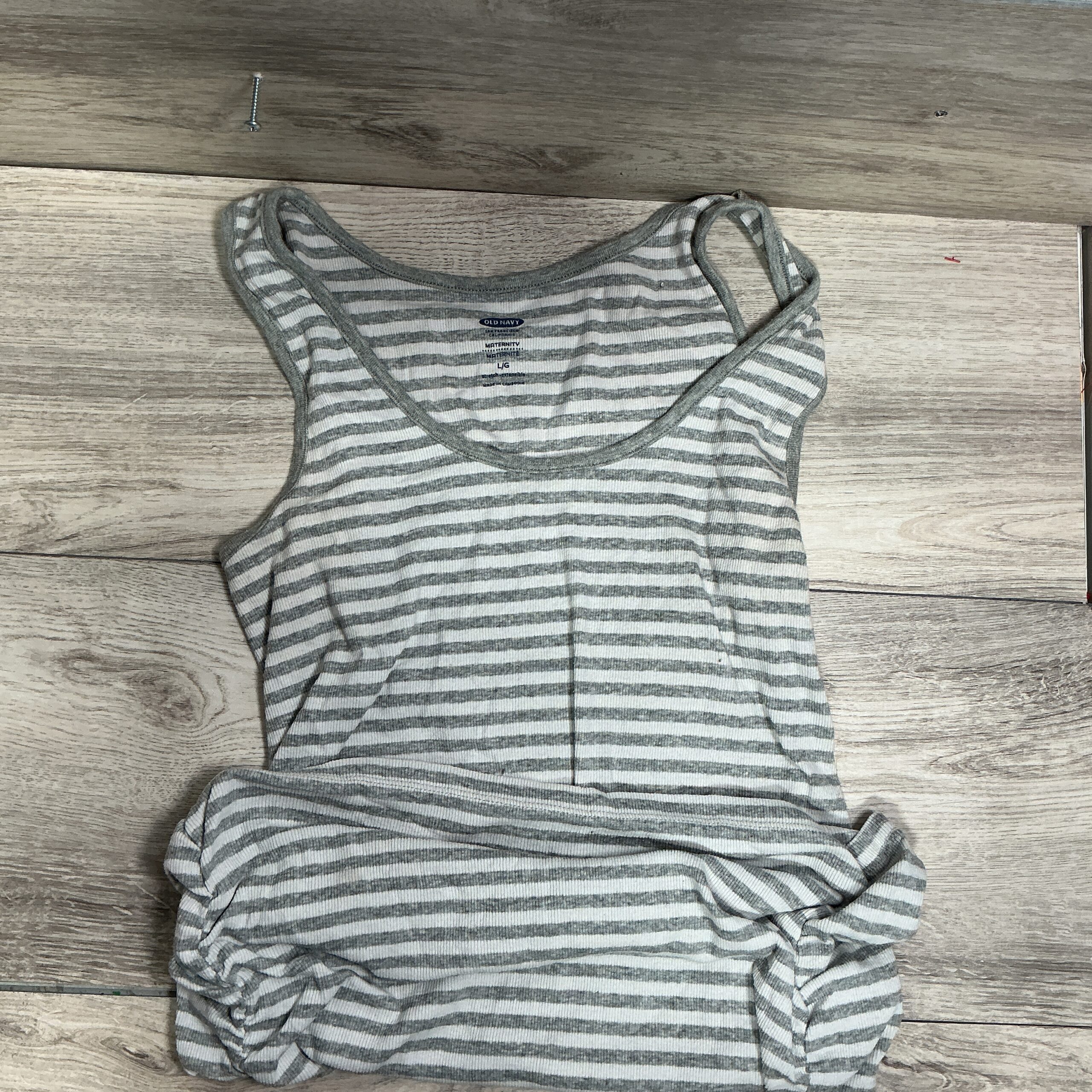 MATERNITY - Size Large - Tank