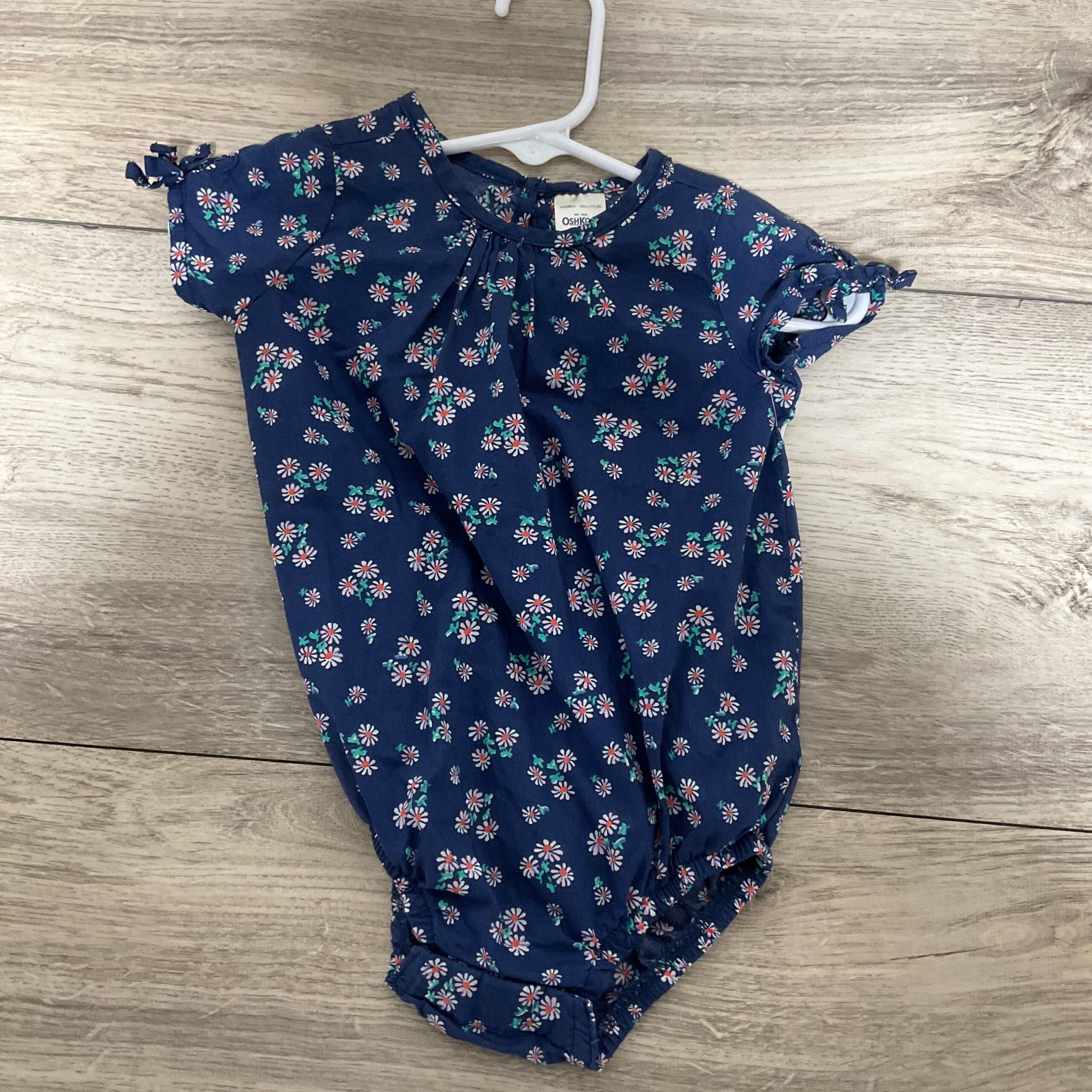 GIRLS - 6 Month - Outfit Onesie