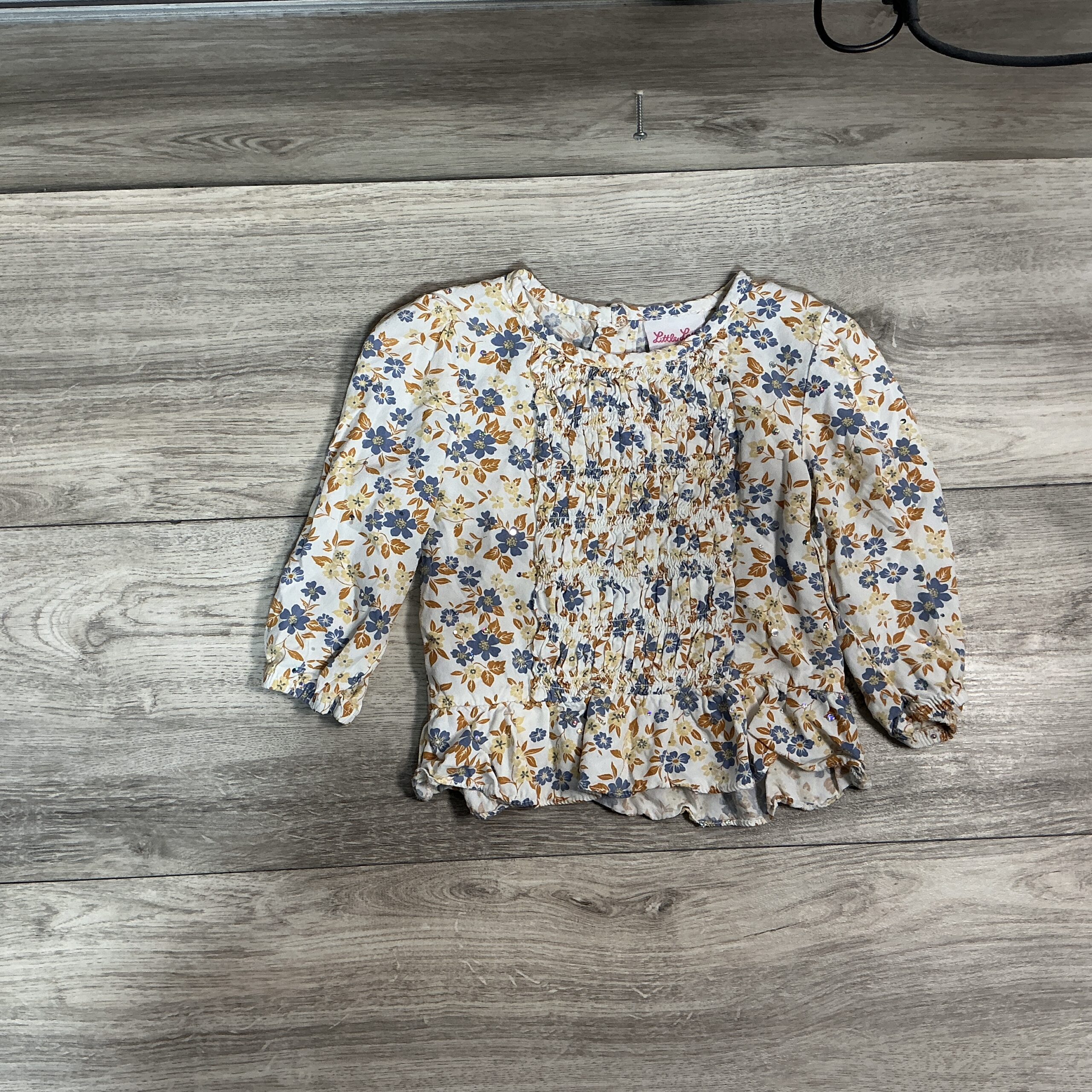 GIRLS - Size 6 - Shirt