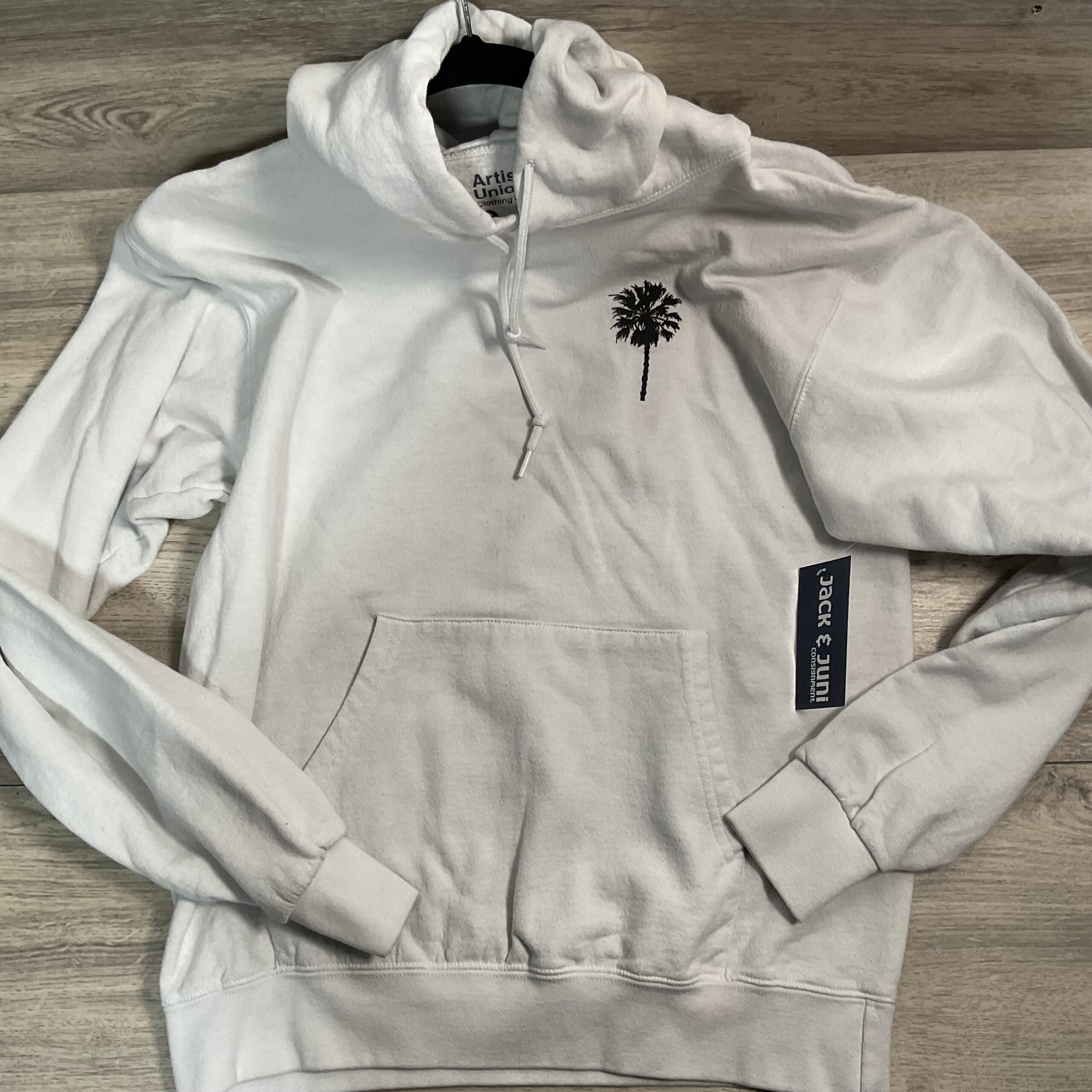 Men’s - Small - Pullover