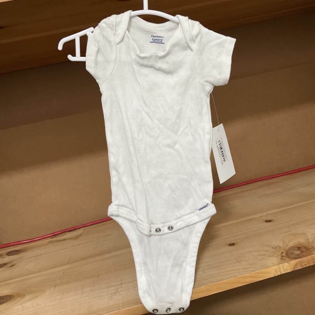BOYS/GIRLS - 6/9 Month - Onesie