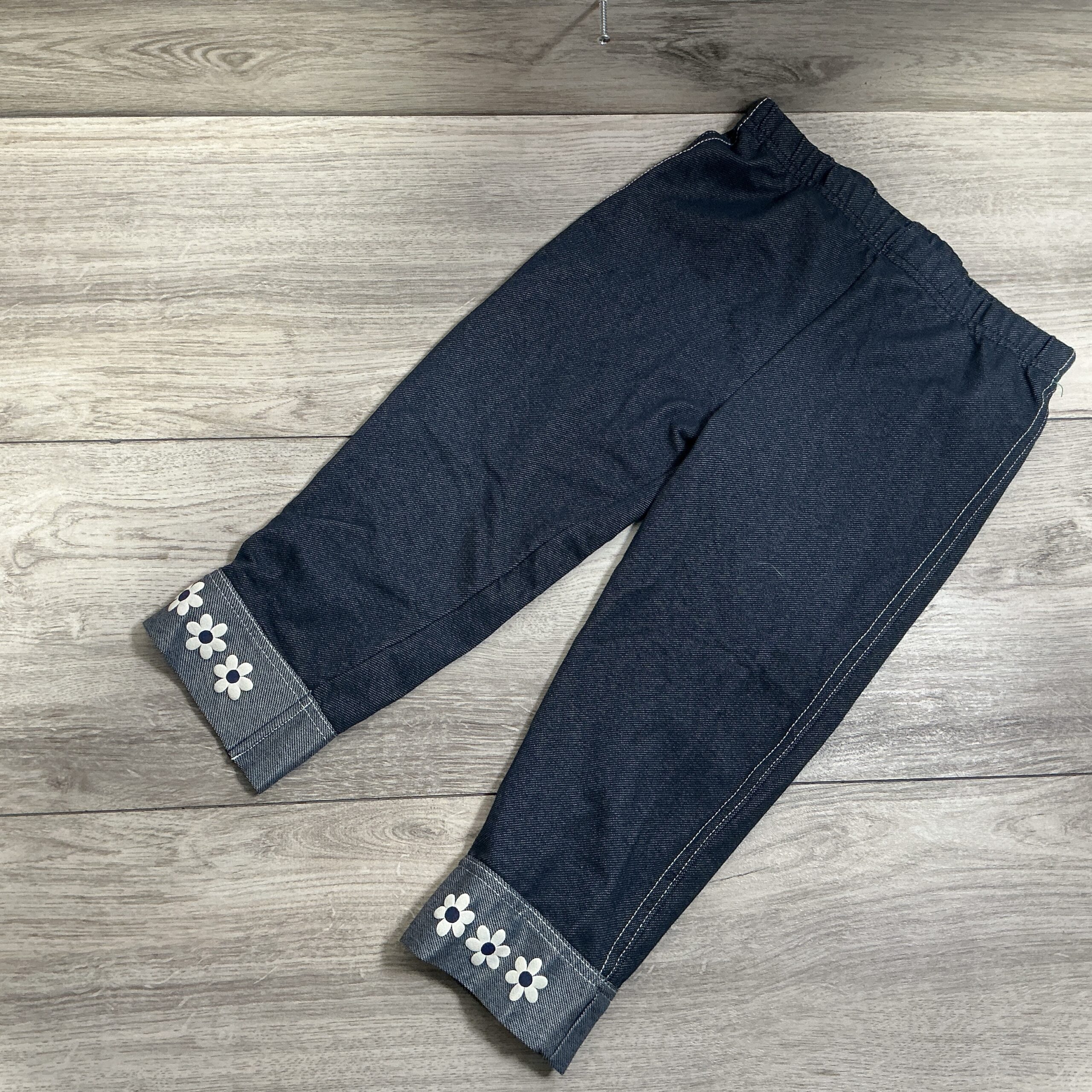 GIRLS - Size 8 - Pants
