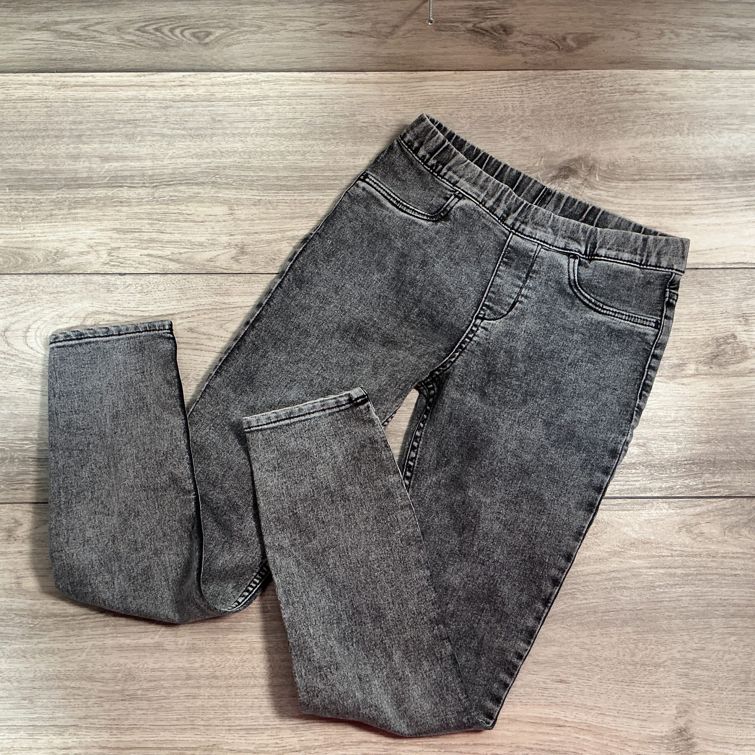 BOYS - Size 10 - Pants