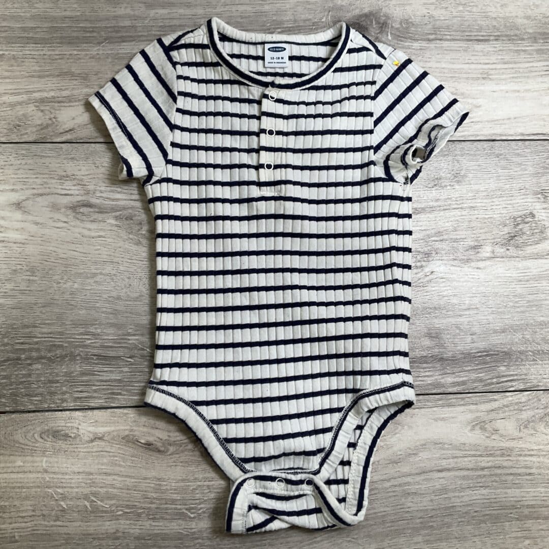 BOYS - 12/18 Month - Onesie( Play Clothing)