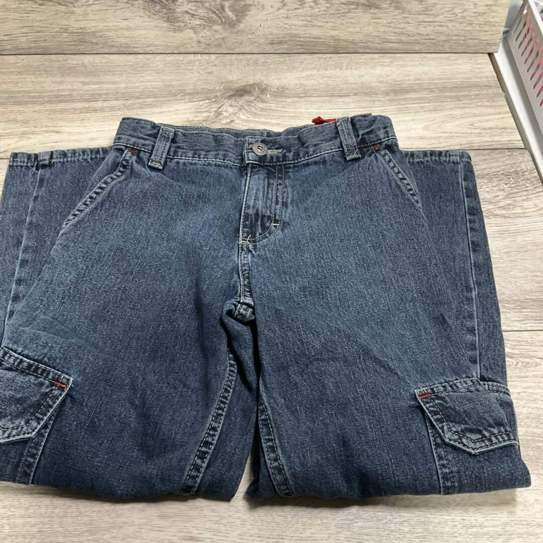 BOYS - Size 8 - Jeans
