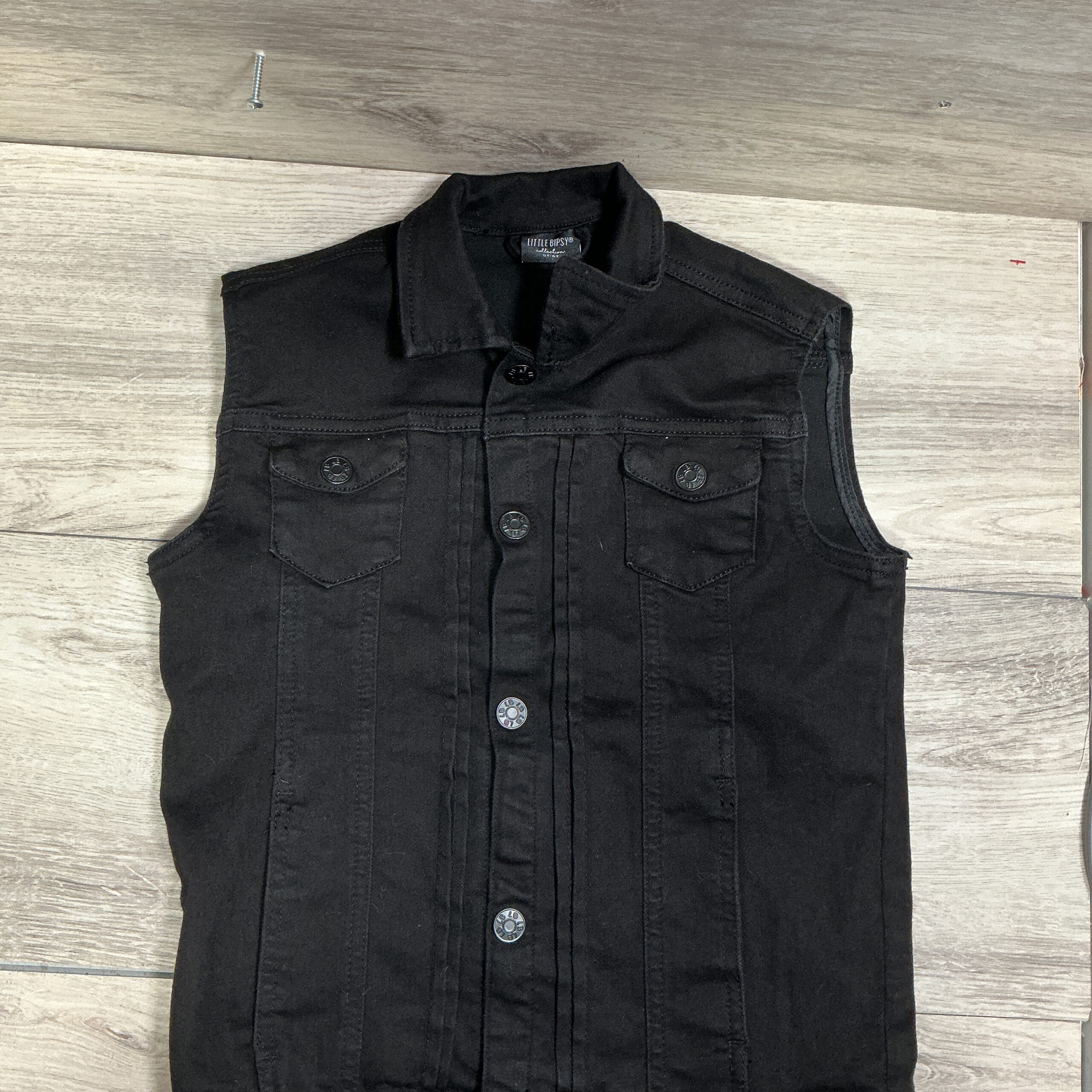 BOYS - 5/6 - Vest