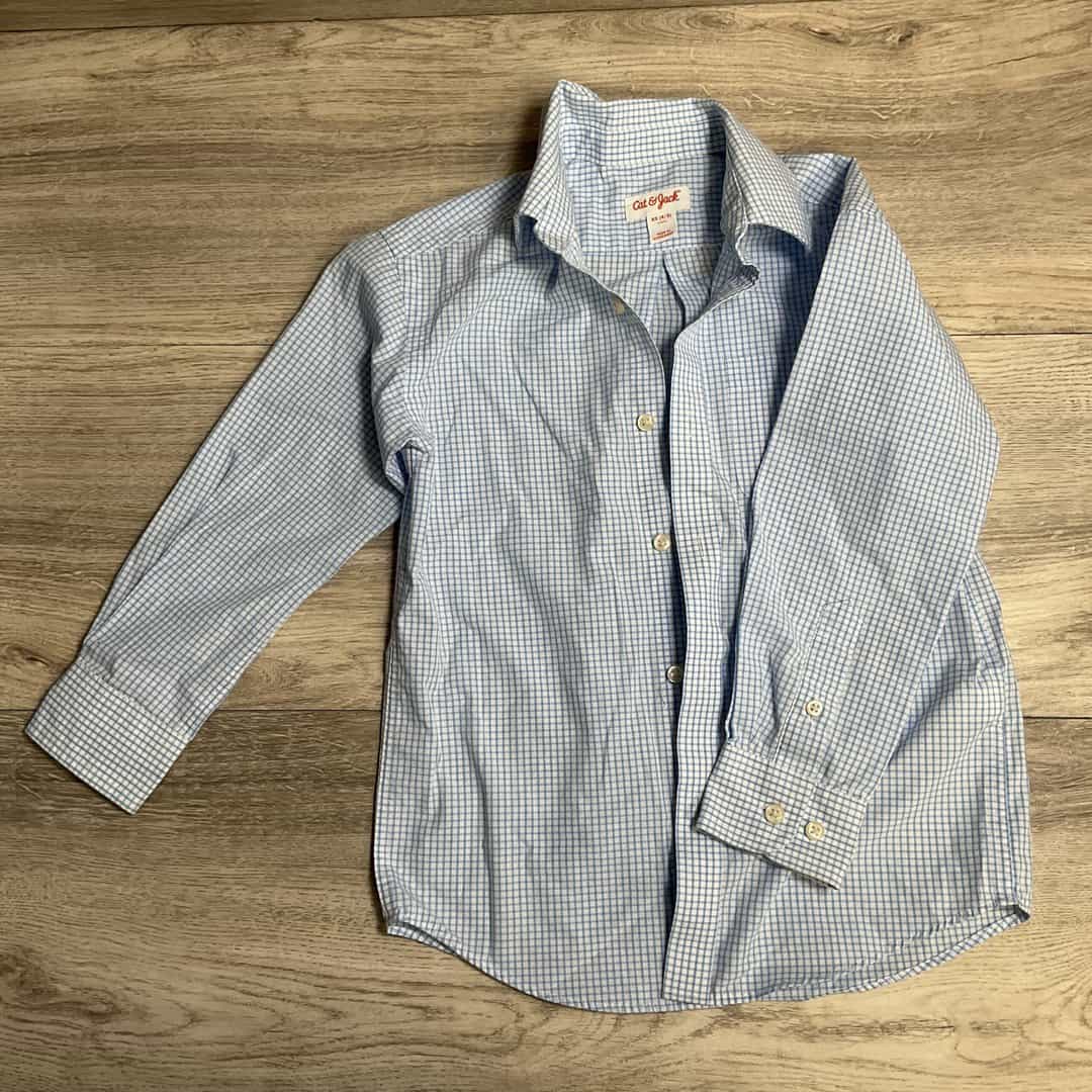 BOYS - Size 4/5 - Button Down
